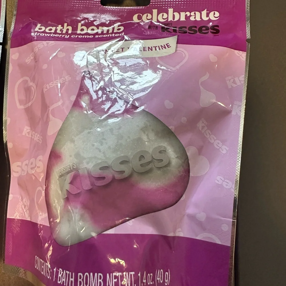 Bath Bomb Lot x 8‎ NWT